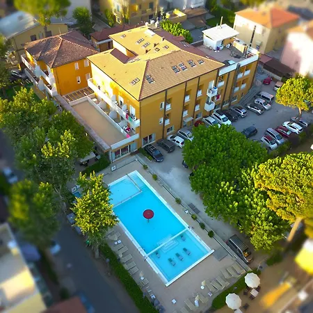 Giuliana Hotel